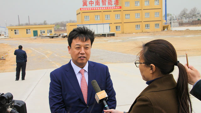 亿博基业集团董事长刘瑞领接受记者访谈